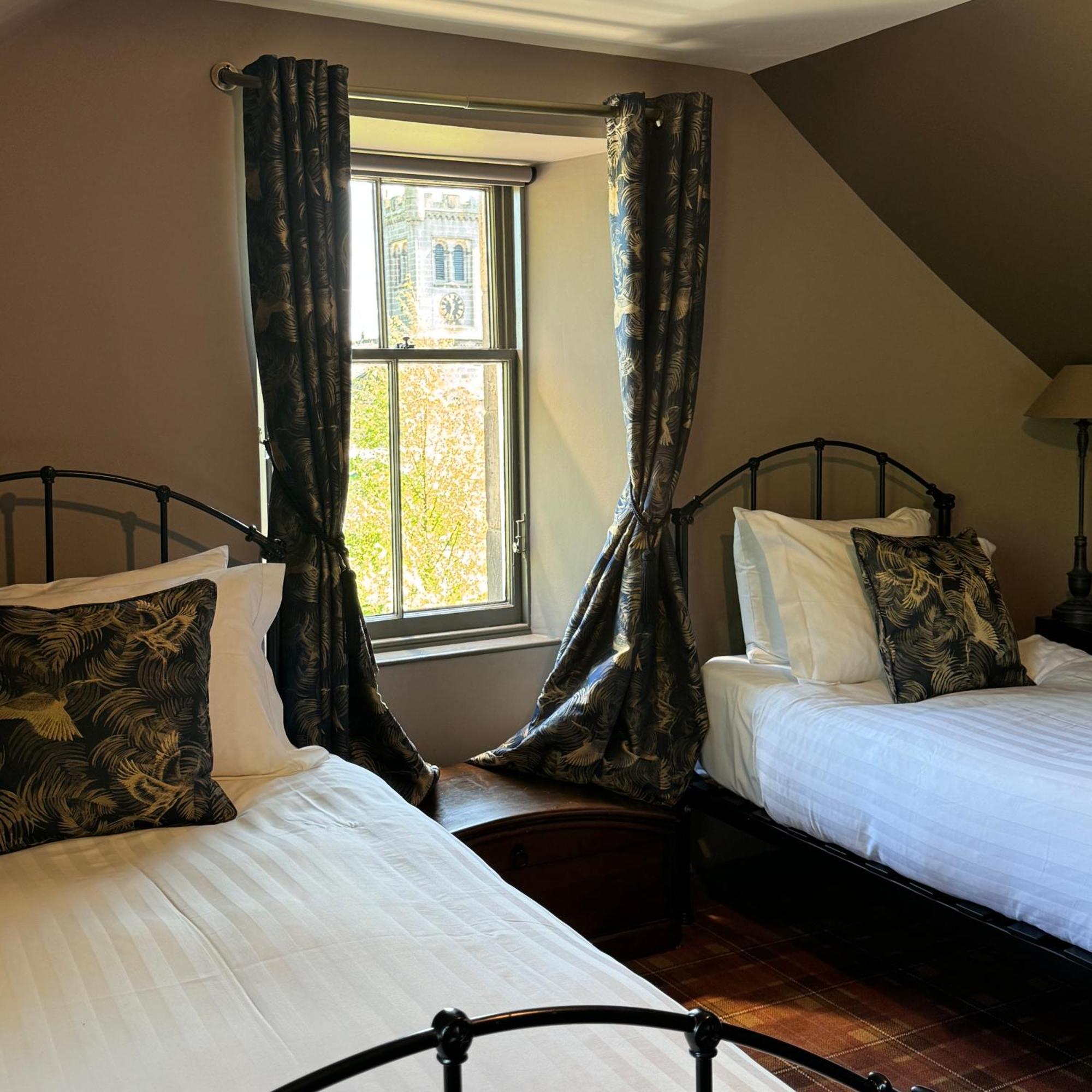 The Mash Tun Hotel Aberlour Ngoại thất bức ảnh